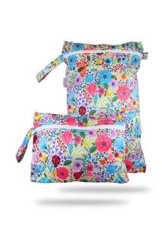 Second quality Blooming Garden - Nappy Bag - hole near snap
